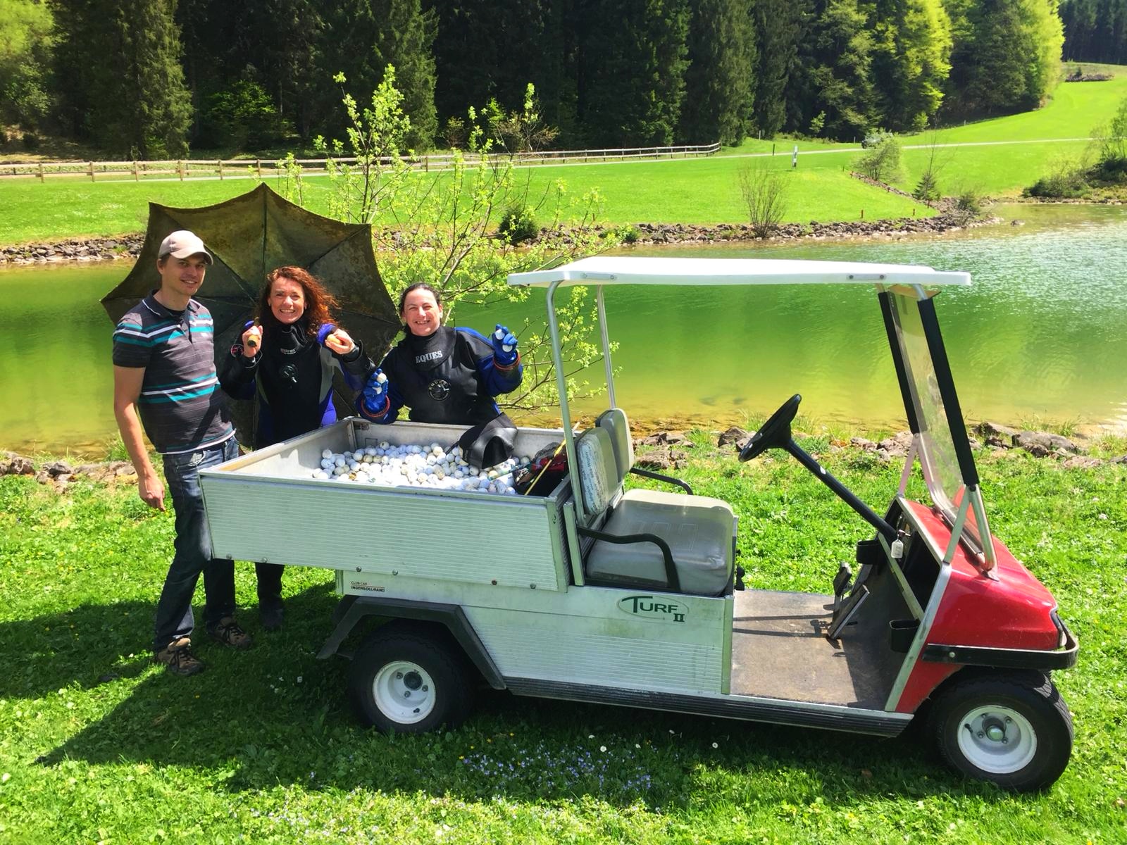 06 Golfballtauchen GCY Loch 12 am 29.4.18